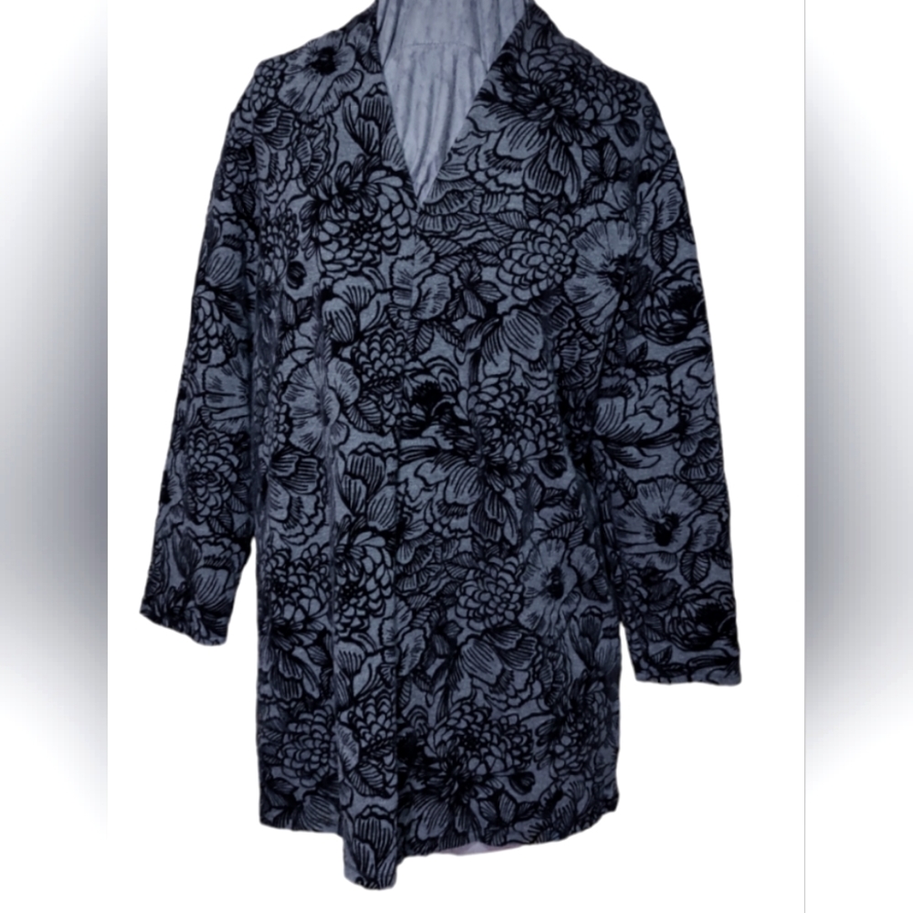 Lands End Tunic Black Flocked Velvet  Floral 3/4 Sleeve V-neck Large